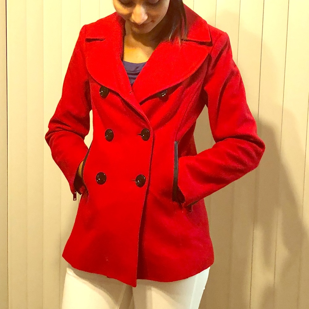 Black Rivet Bright red winter peacoat